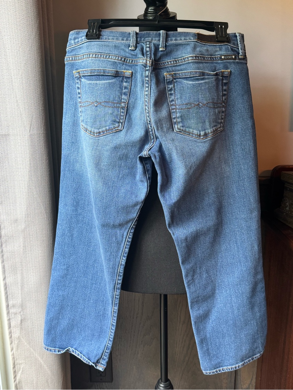 Lucky Brand Blue Denim Jeans sweet n’ crop sz 6 - Picture 2 of 6